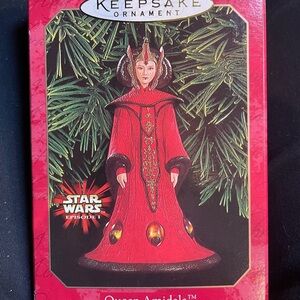 Hallmark Star Wars Queen Amidala Ornament - Red and Gold